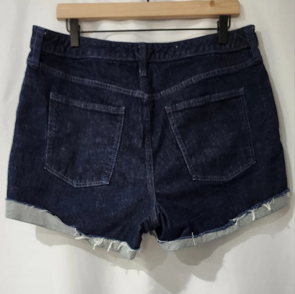 Universal Thread Women's Vintage Midi Short Size 14/32R Dark Wash Raw Roll Tab - Picture 4 of 6